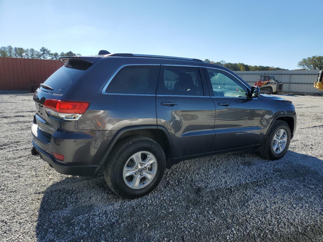 2015 Jeep Grand Cherokee - Image 3