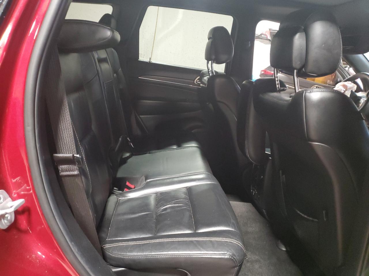 2014 Jeep Grand Cherokee - Image 11