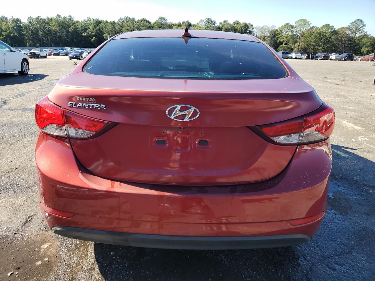 2015 Hyundai Elantra - Image 6