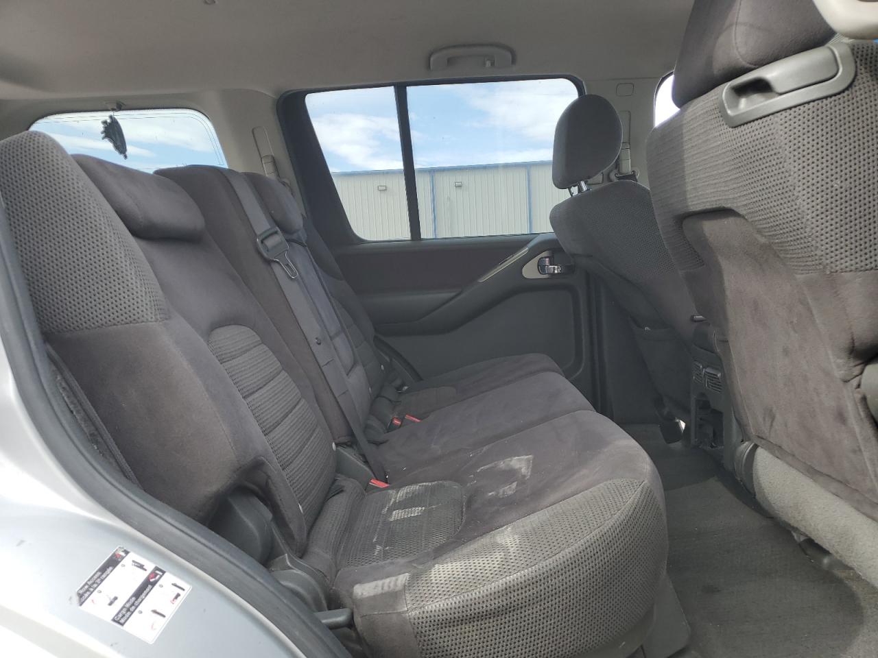 2006 Nissan Pathfinder - Image 11