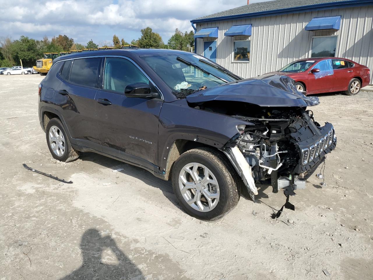 VIN 3C4NJDANXRT170368 2024 JEEP COMPASS no.4