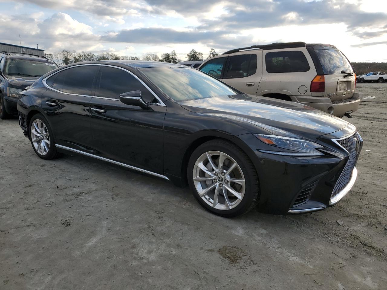 2018 Lexus LS - Image 4