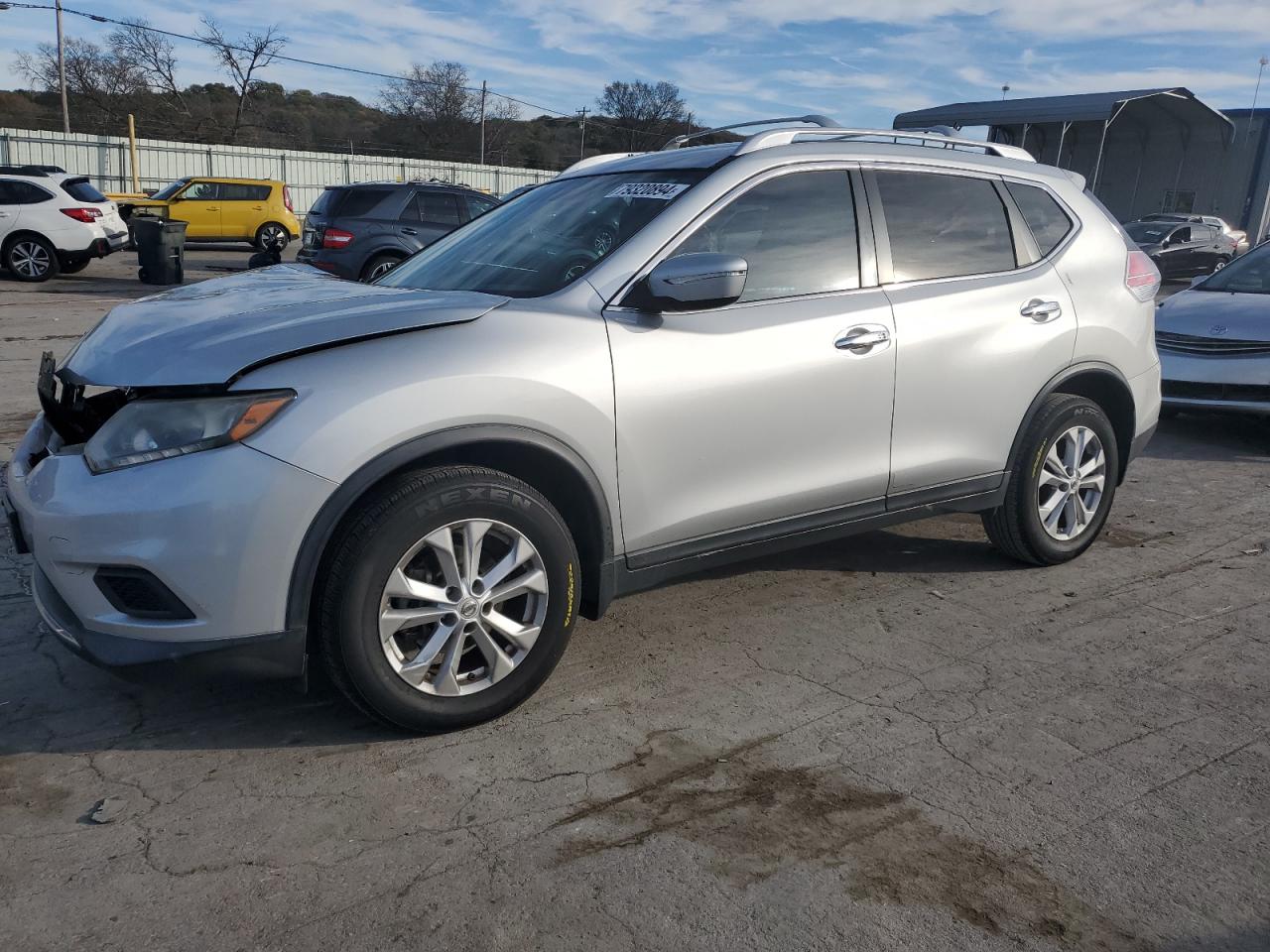 2015 Nissan Rogue - Image 1