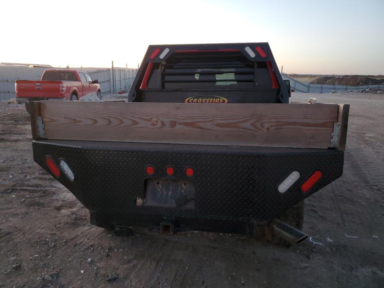 2015 Ford F350 - Image 6