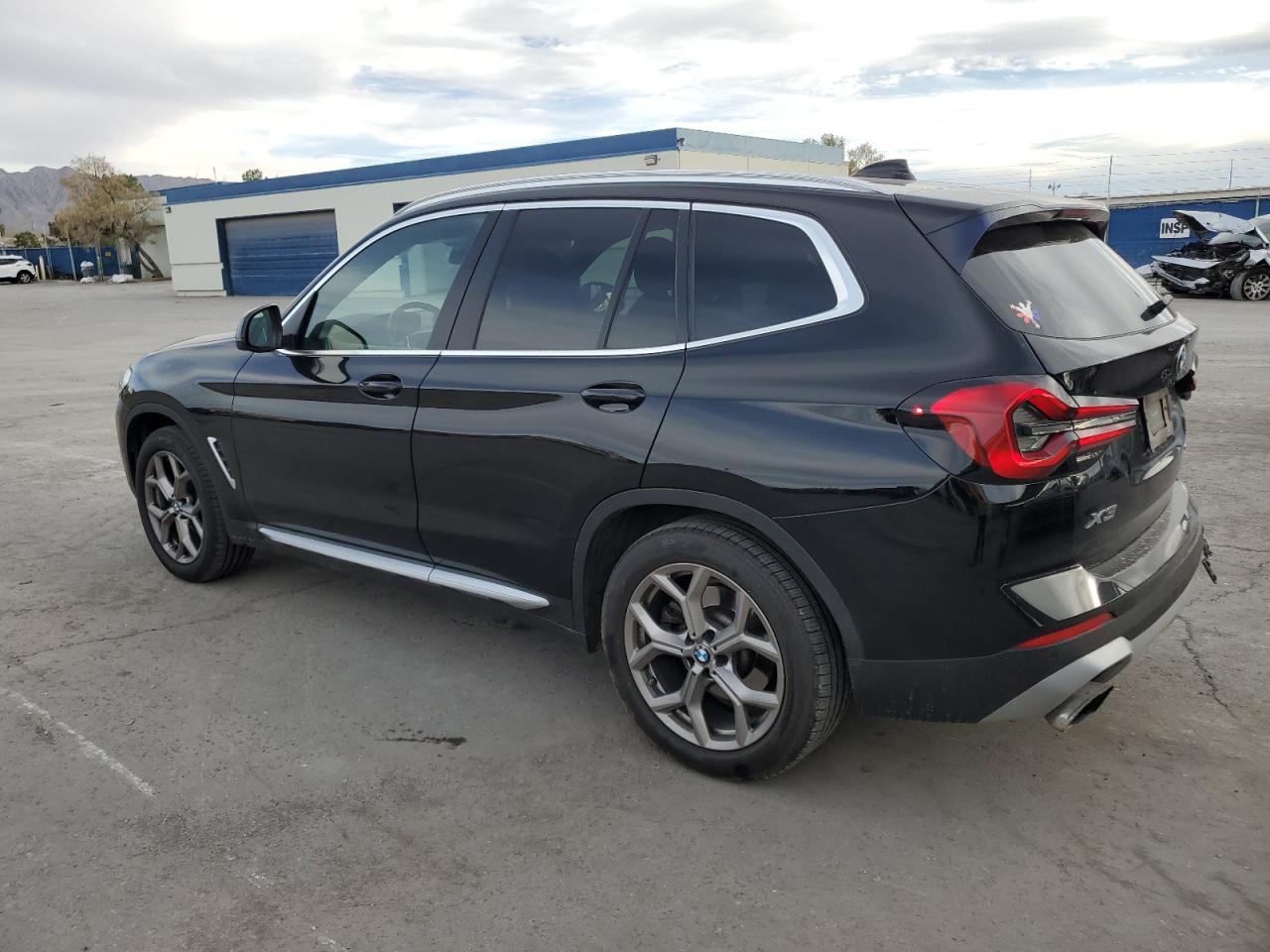 VIN 5UX53DP0XN9J17628 2022 BMW X3 no.2