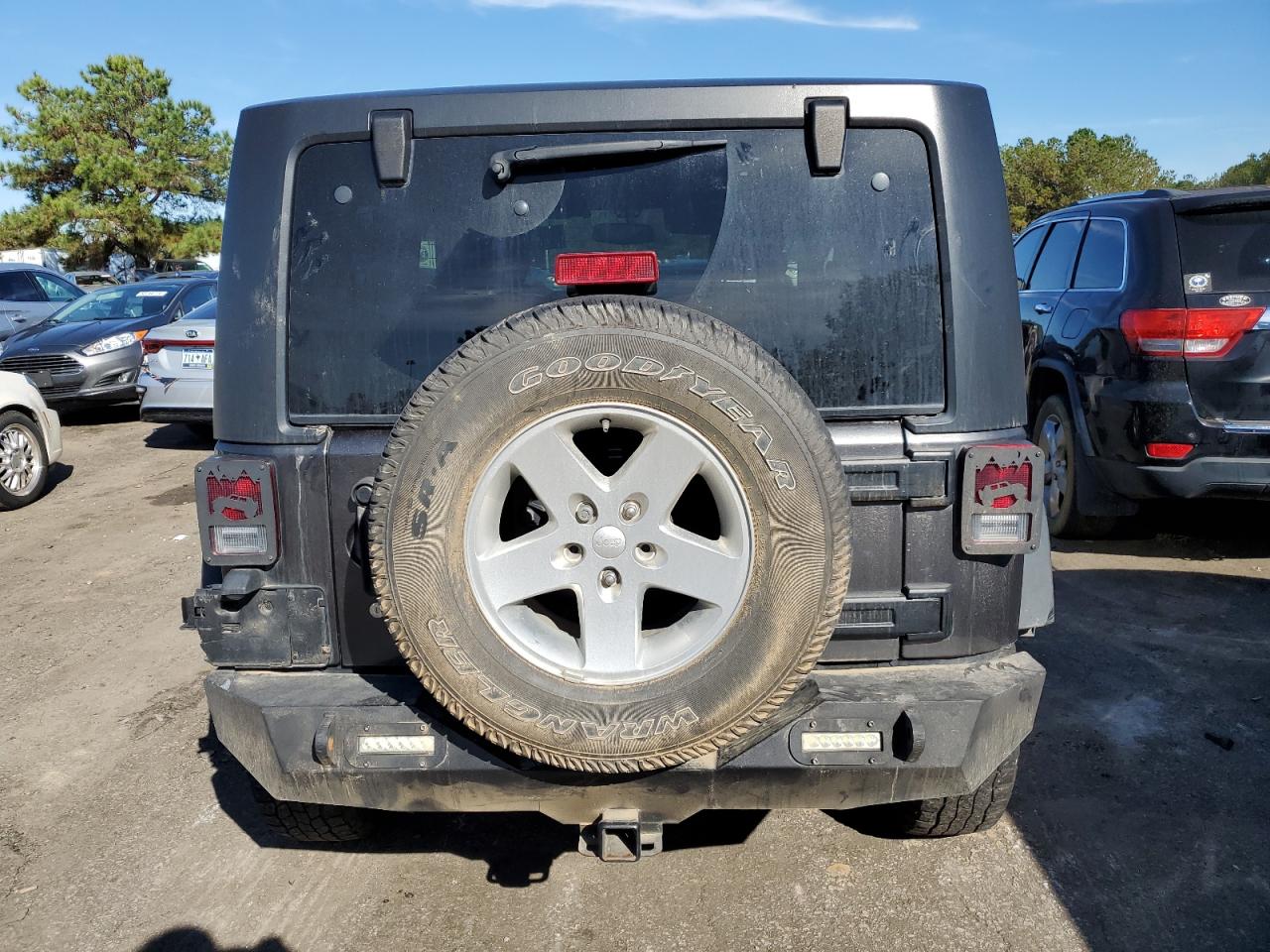 2017 Jeep Wrangler Sport VIN: 1C4AJWAG1HL741820 Lot: 80235774