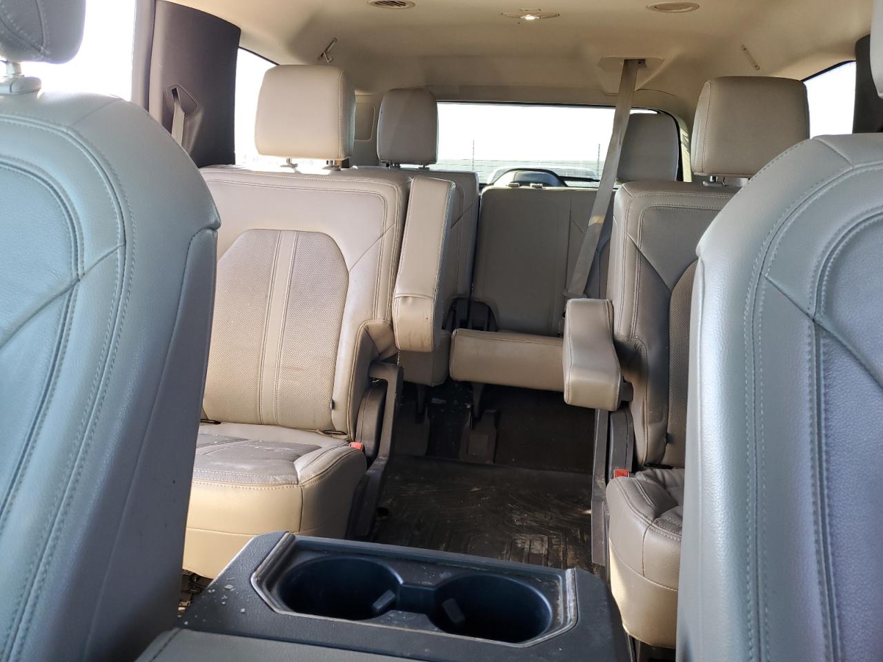 2019 Ford Expedition - Image 10