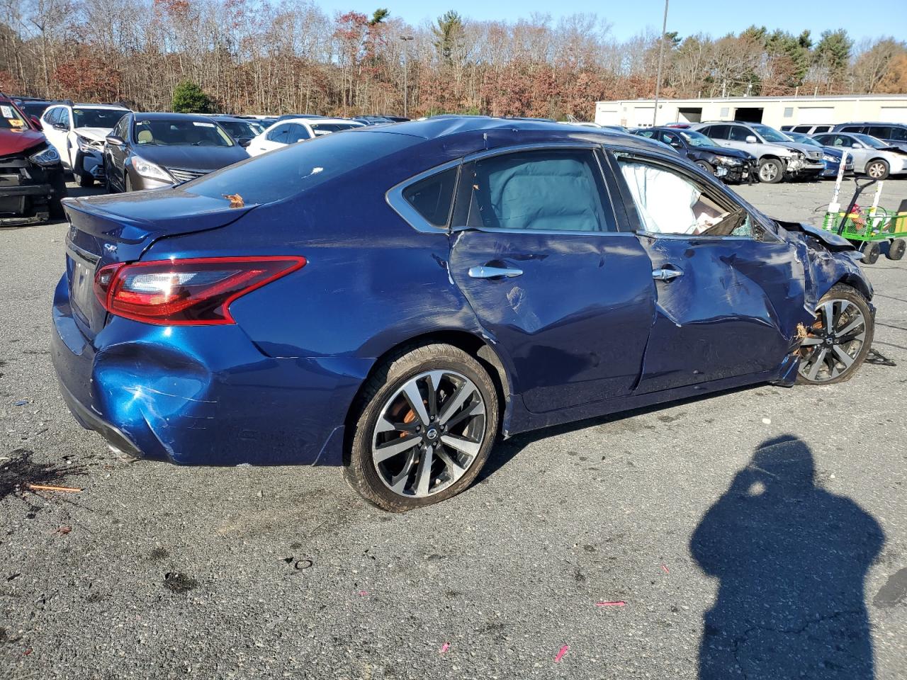 2018 Nissan Altima - Image 3