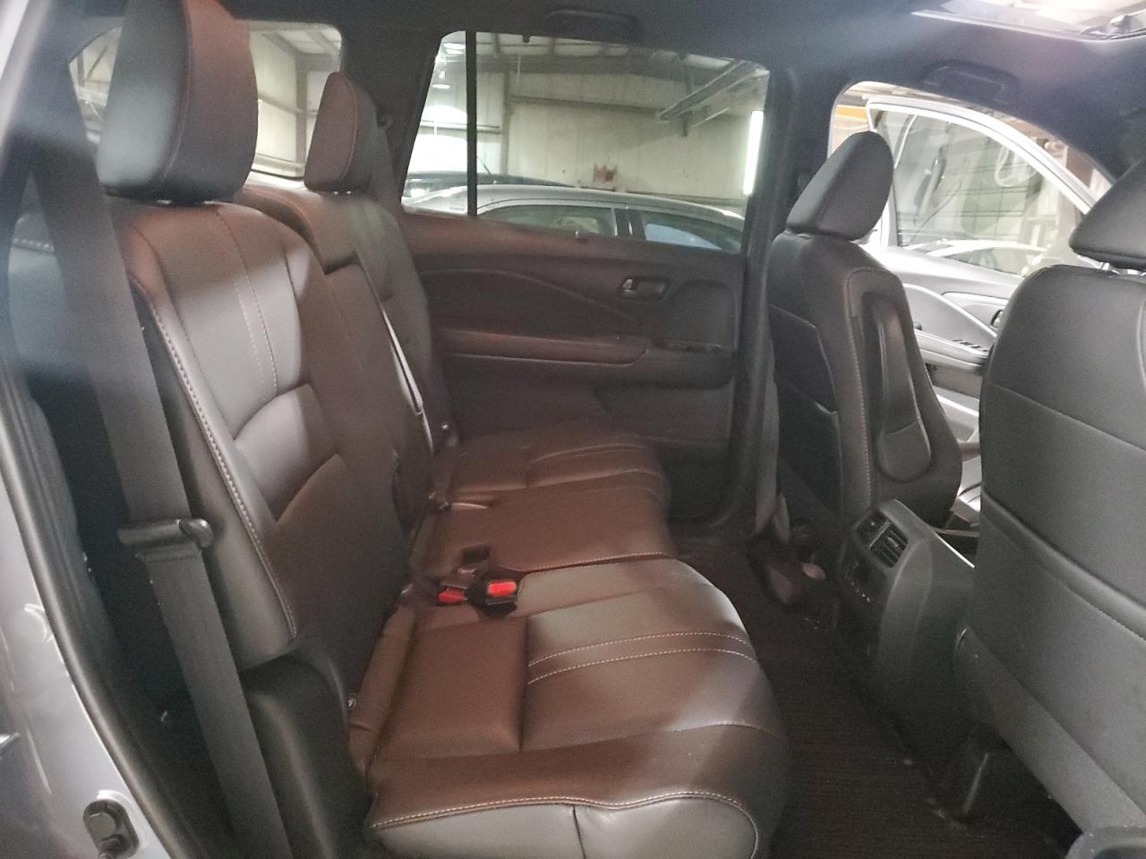 2022 Honda Pilot - Image 11