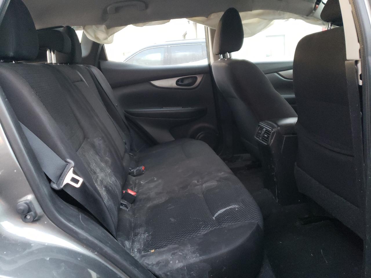 2019 Nissan Rogue - Image 10