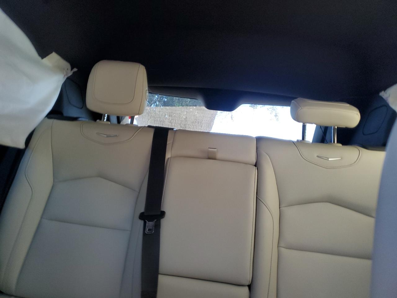 2019 Cadillac XT4 - Image 10