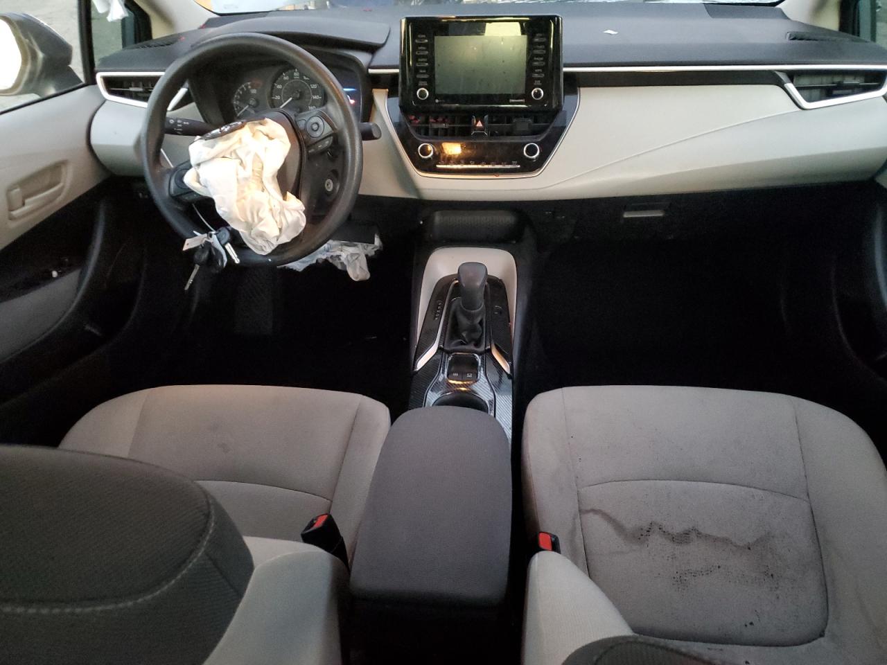 2022 Toyota Corolla - Image 8