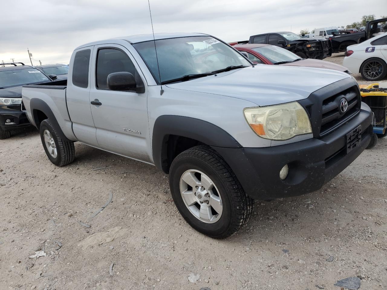 2007 Toyota Tacoma - Image 4