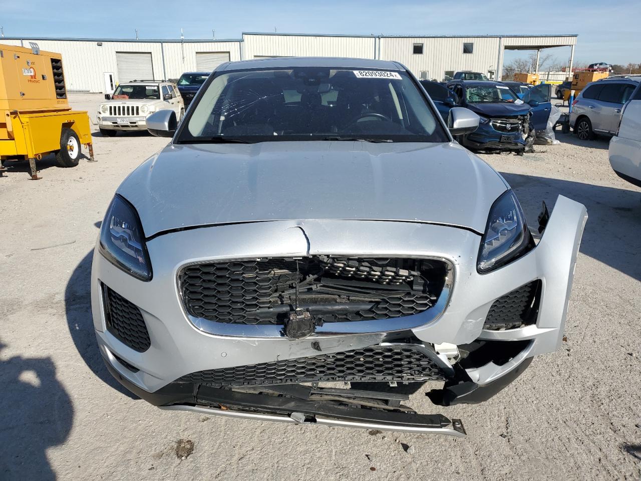 2019 Jaguar E-Pace - Image 5