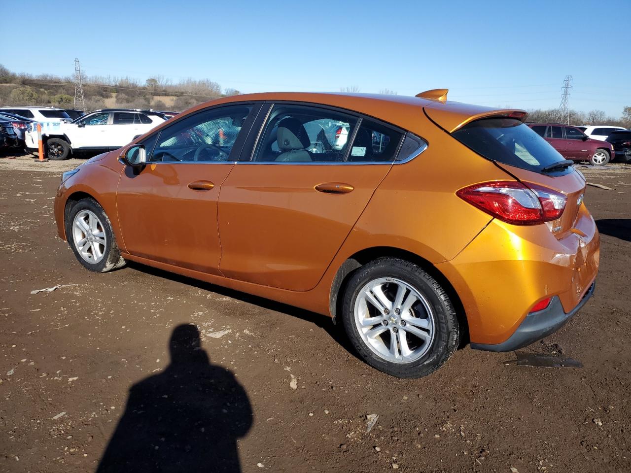 2017 Chevrolet Cruze - Image 2