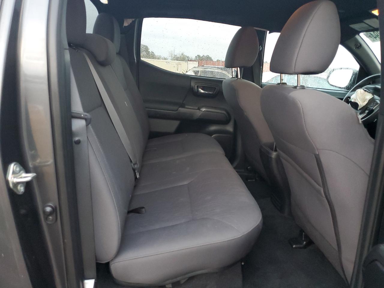 2019 Toyota Tacoma - Image 10