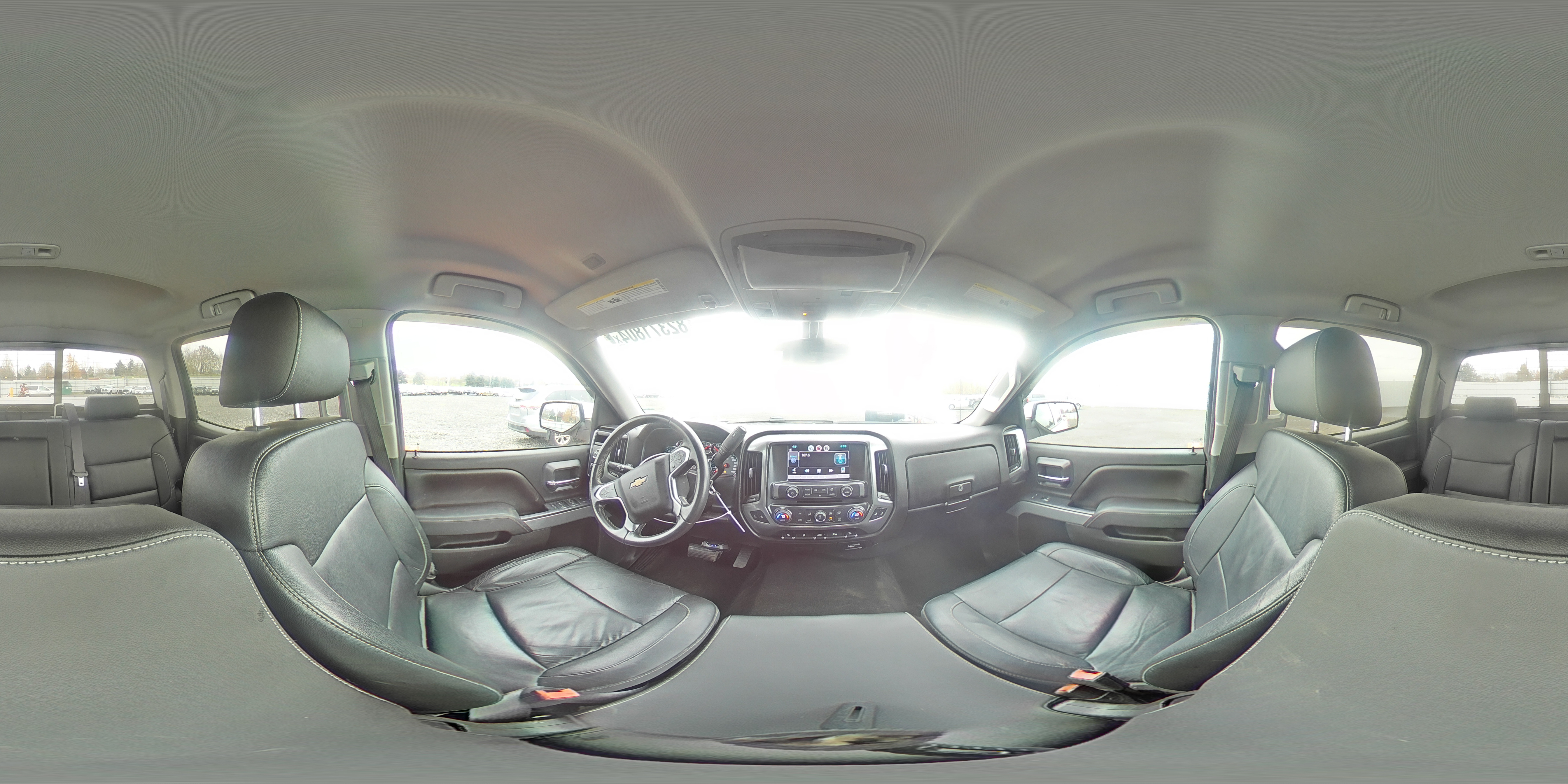 2015 Chevrolet Silverado - Image 12