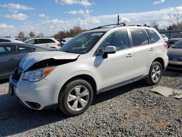  SUBARU FORESTER 2016 Белый