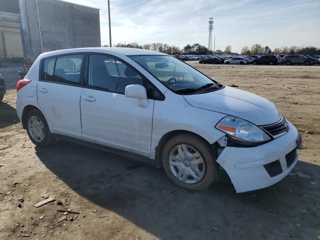 2010 Nissan Versa - Image 4