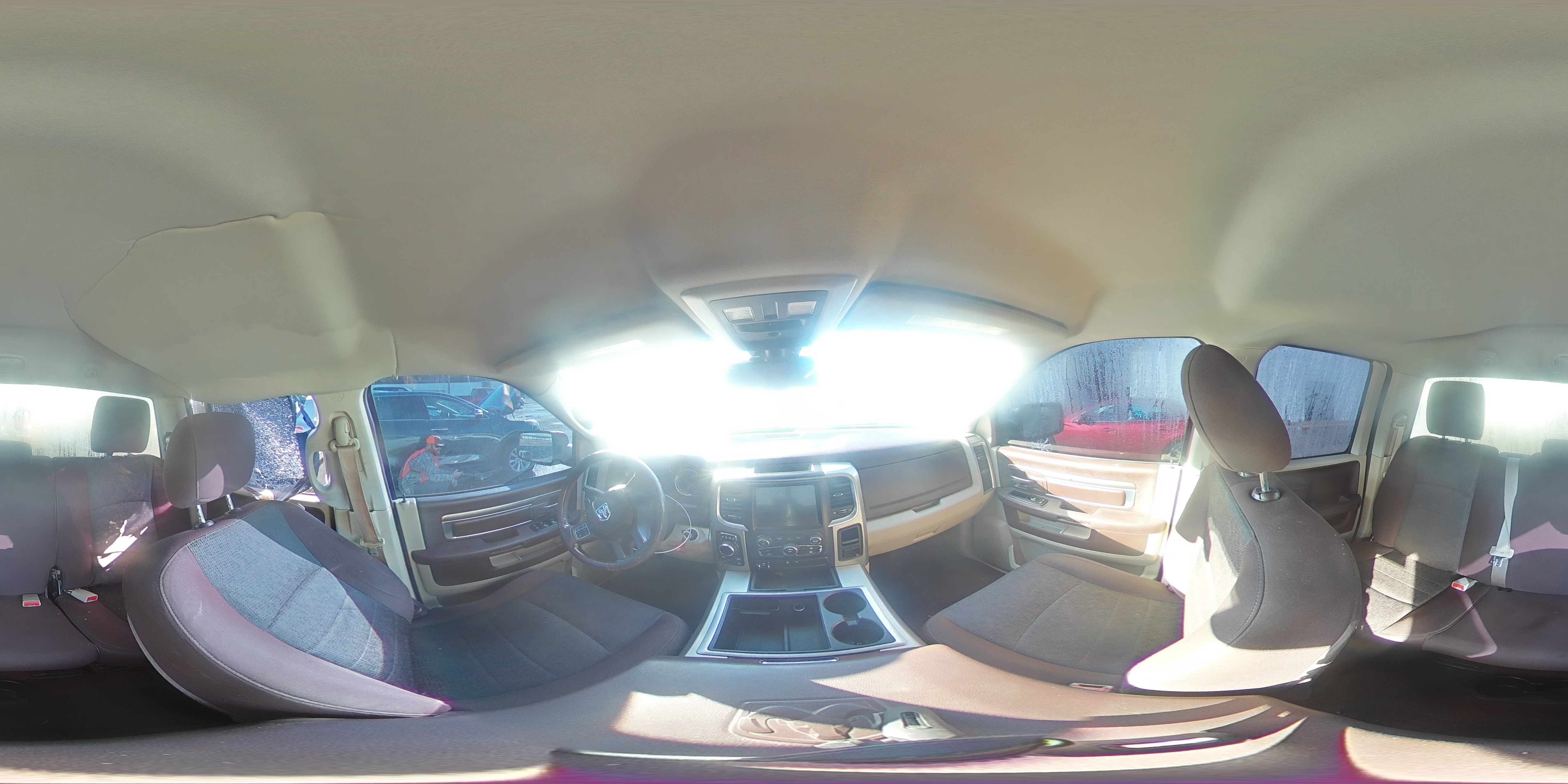 2014 RAM 1500 - Image 12