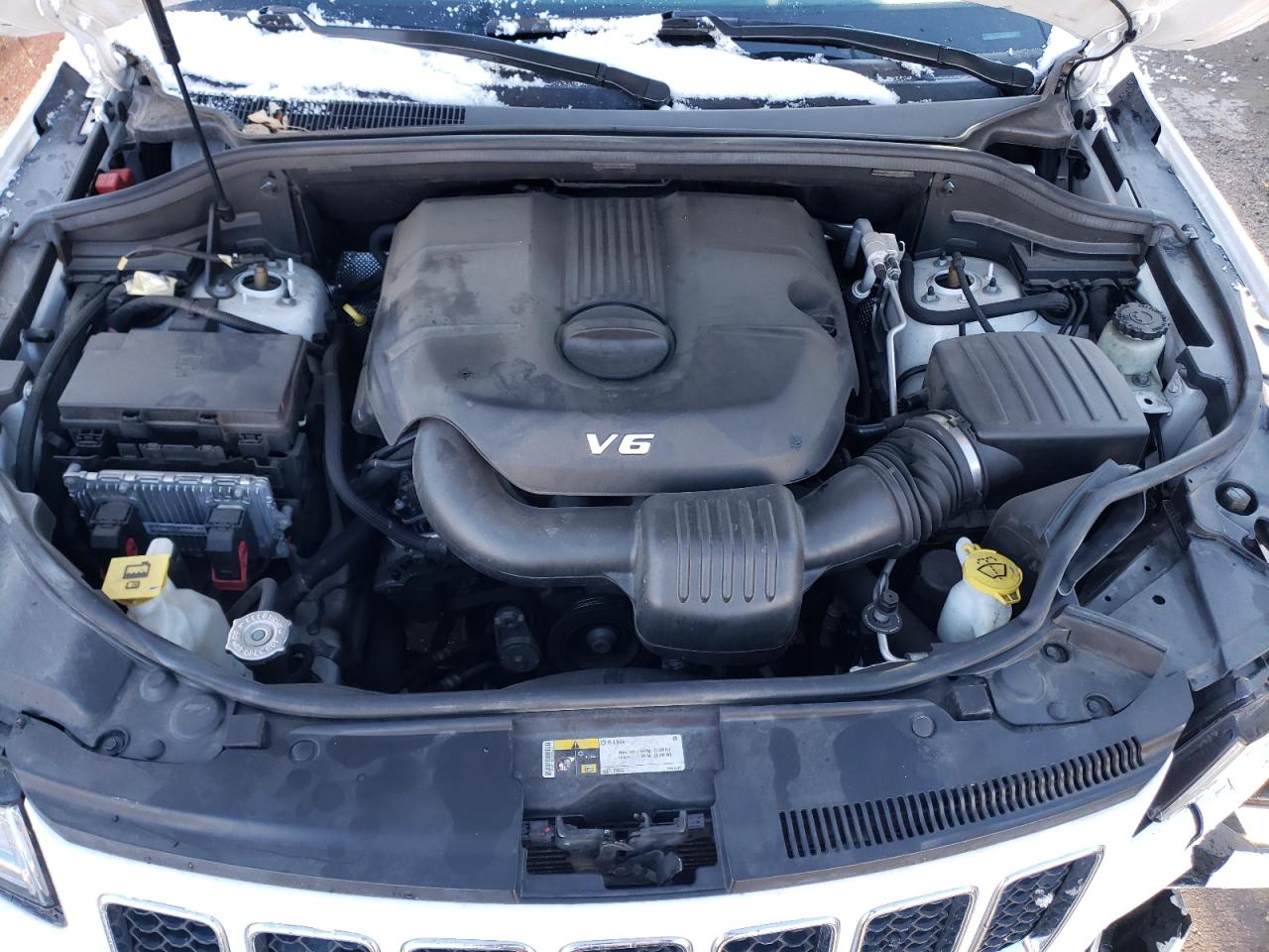 2014 Jeep Grand Cherokee - Image 12