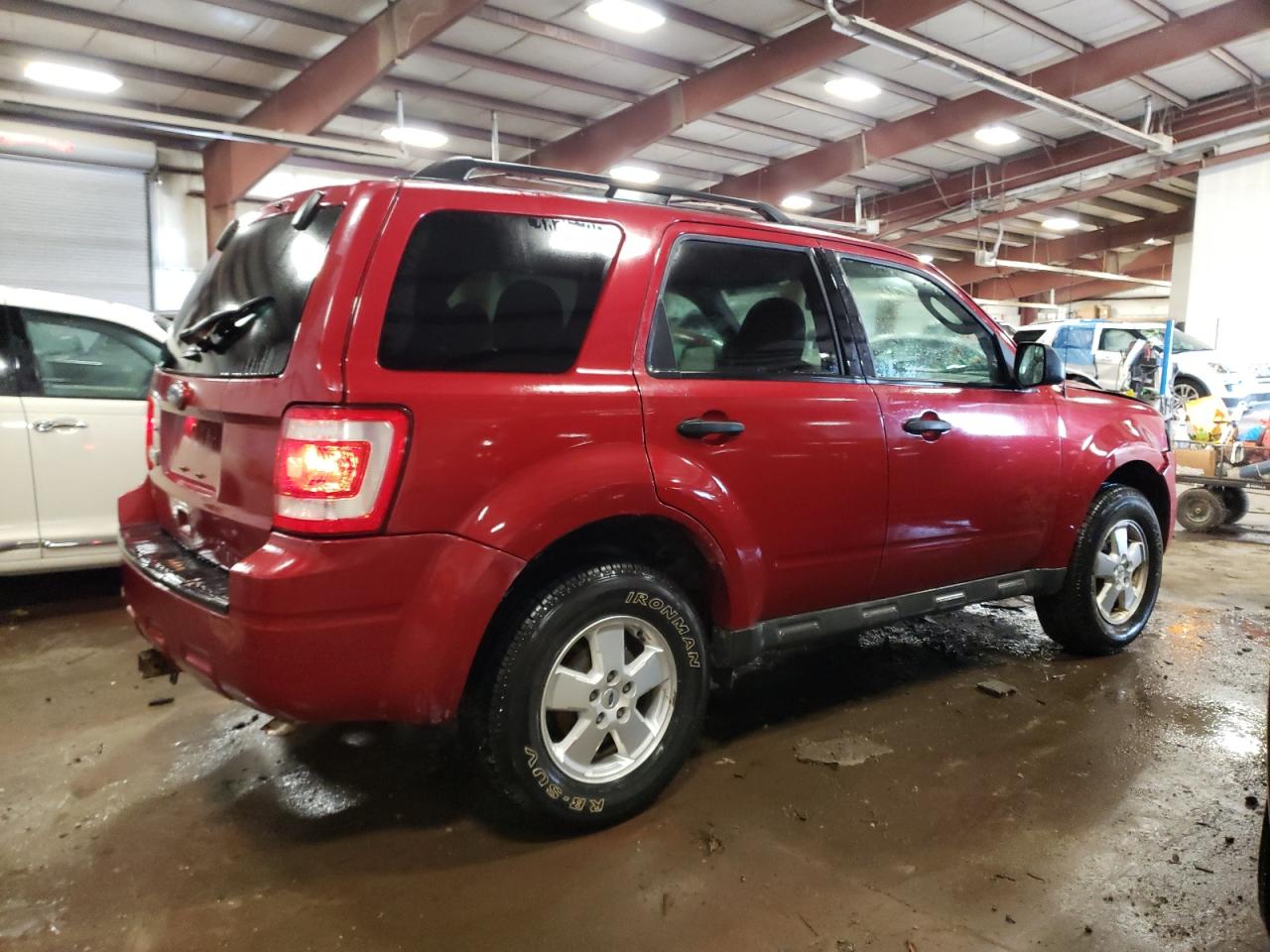 2011 Ford Escape - Image 3
