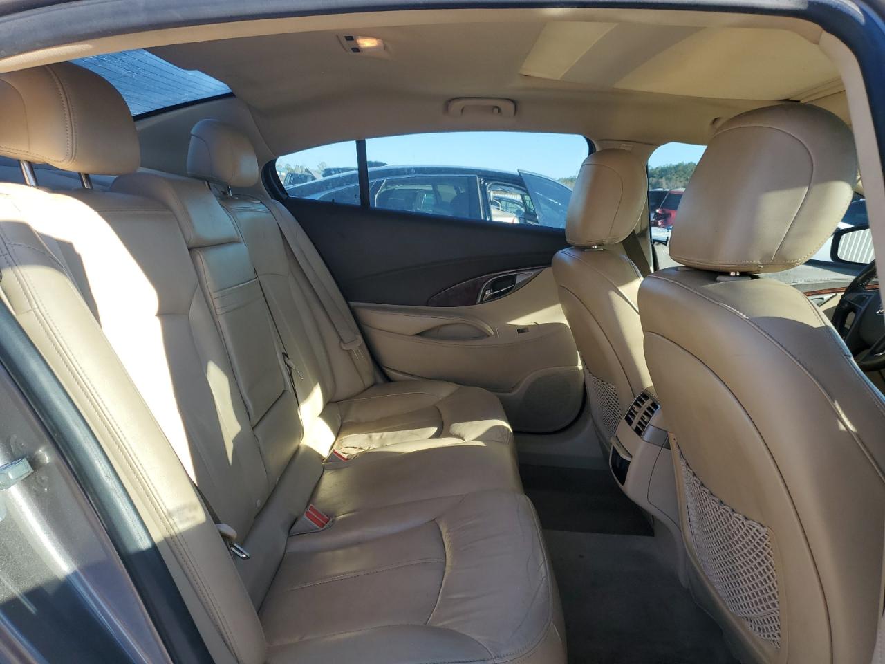 2012 Buick LaCrosse - Image 10