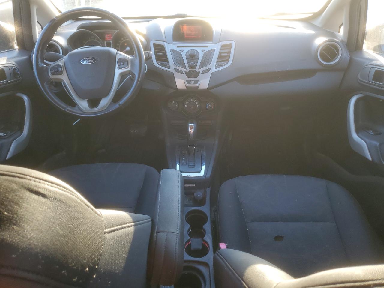 2013 Ford Fiesta - Image 8
