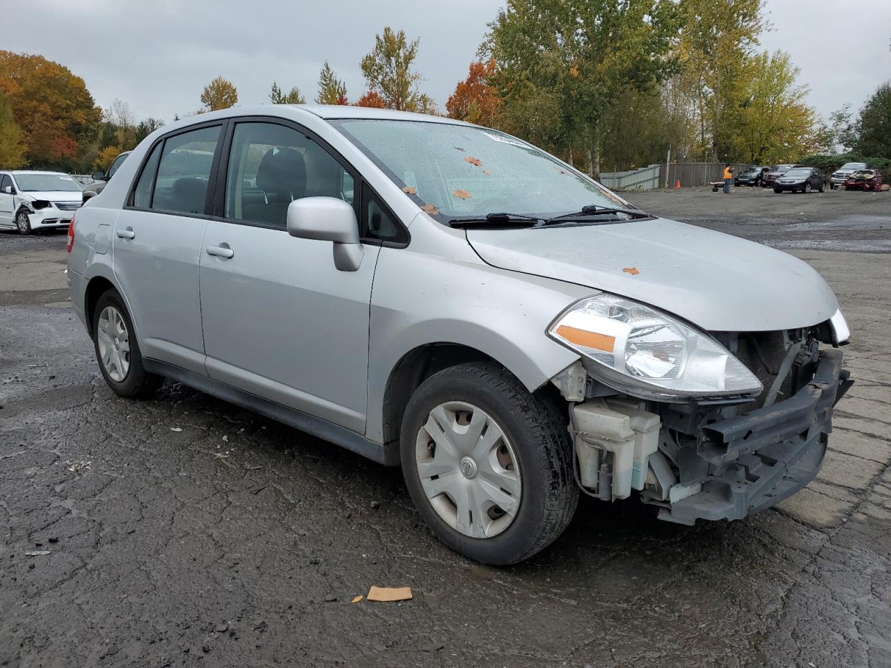 2011 Nissan Versa - Image 4