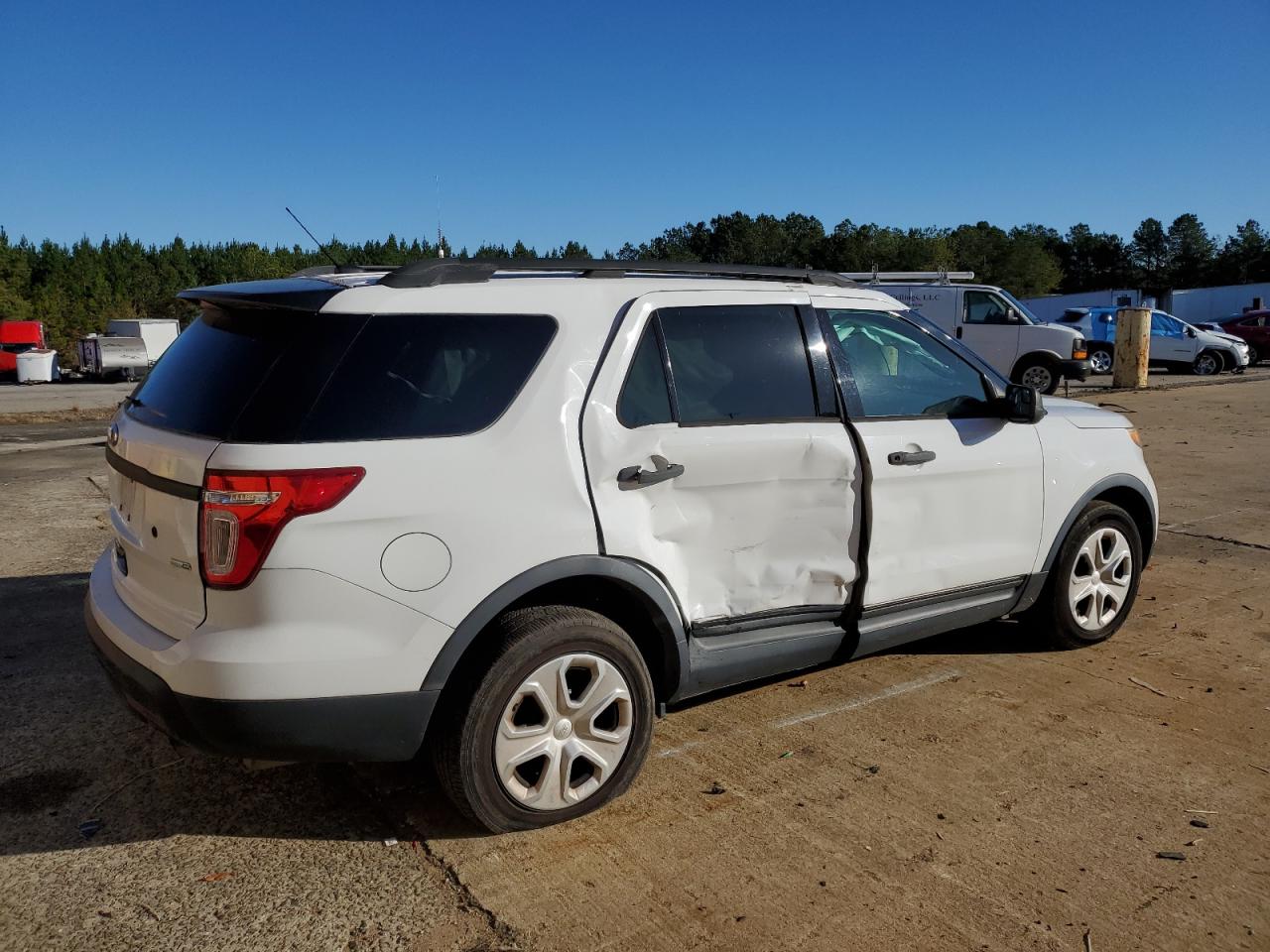 2015 Ford Explorer - Image 3