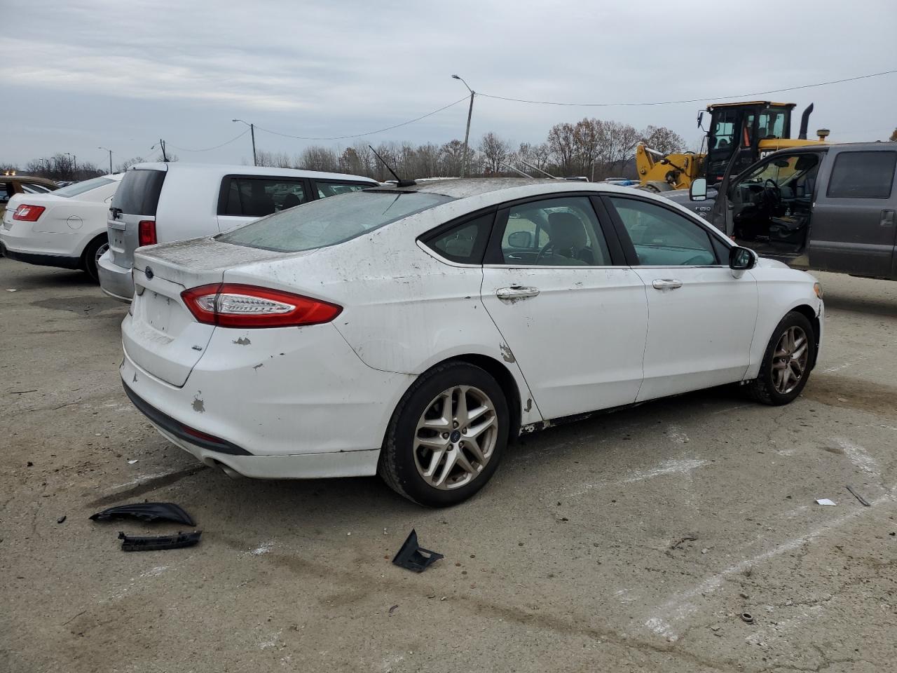 VIN 3FA6P0H73DR124105 2013 FORD FUSION no.3