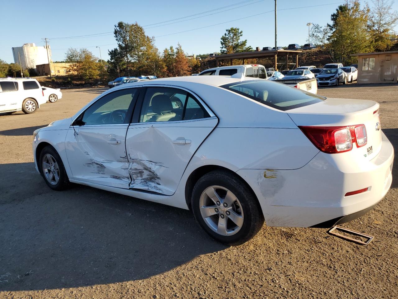 2014 Chevrolet Malibu - Image 2
