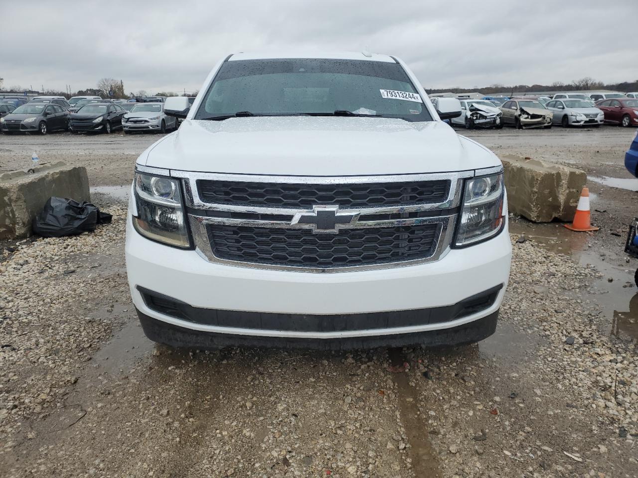 VIN 1GNSKHKC8GR186747 2016 CHEVROLET SUBURBAN no.5