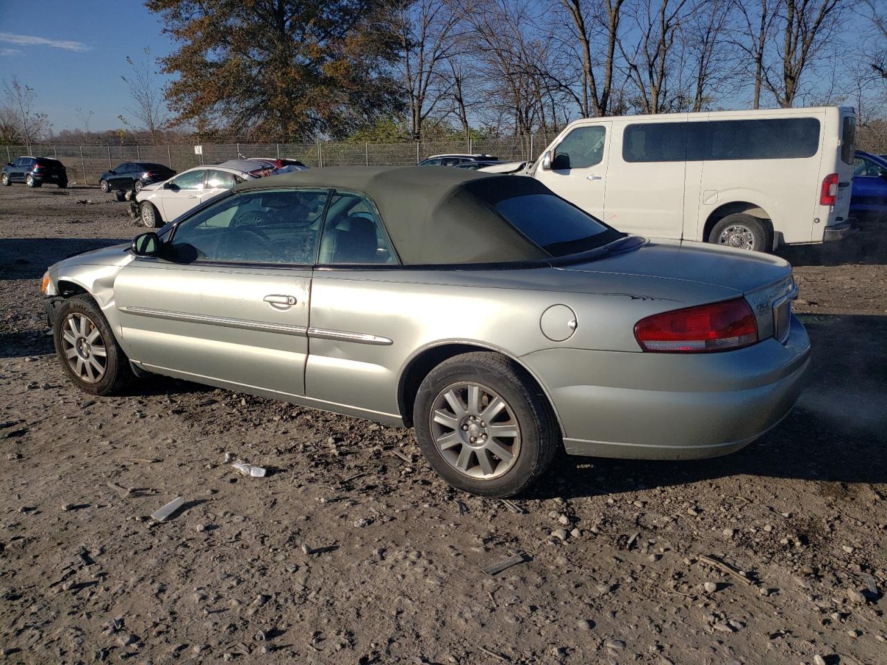 2004 Chrysler Sebring - Image 2