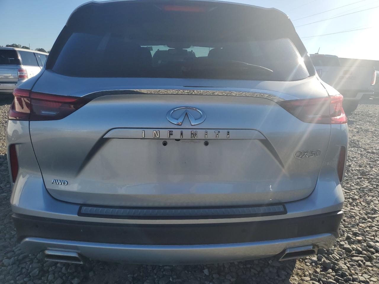 2020 Infiniti QX50 - Image 6