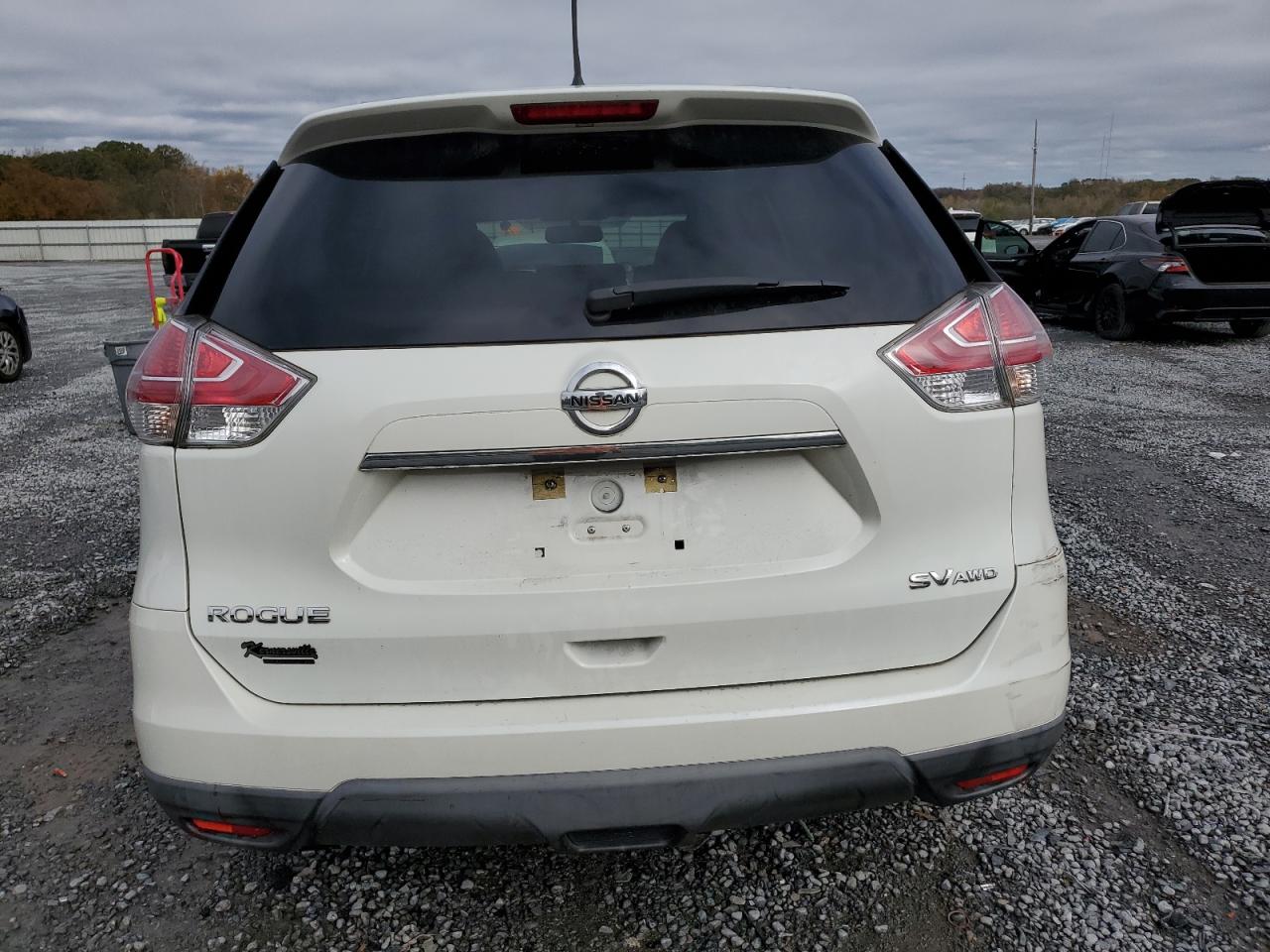 2016 Nissan Rogue - Image 6