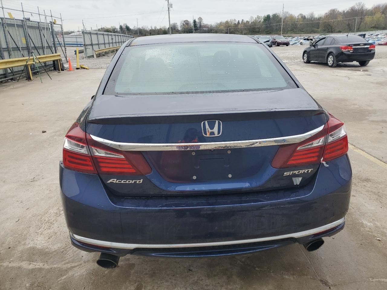 VIN 1HGCR2F59GA104526 2016 HONDA ACCORD no.6