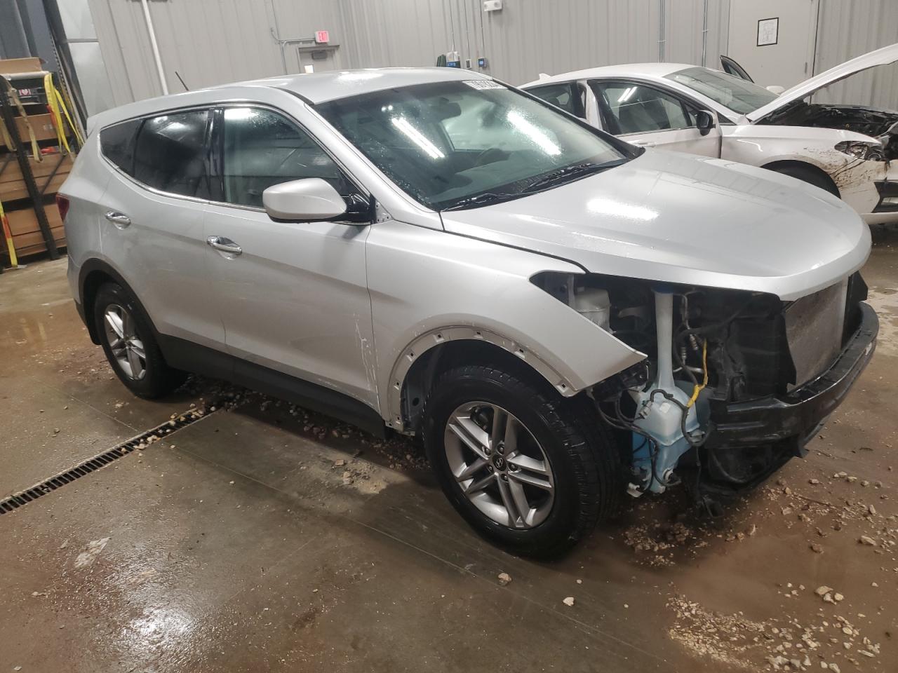 VIN 5XYZTDLB4JG503898 2018 HYUNDAI SANTA FE no.4