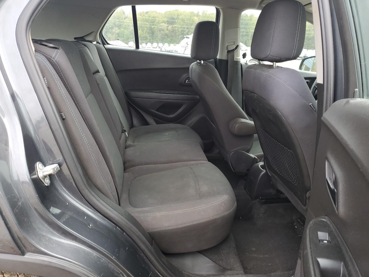 2016 Chevrolet Trax - Image 11