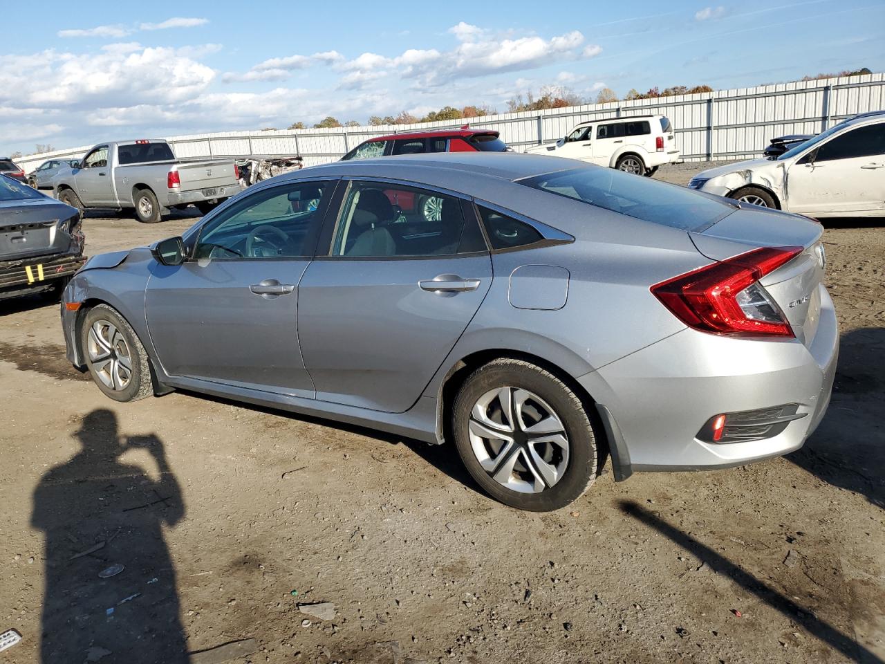 2018 Honda Civic - Image 2