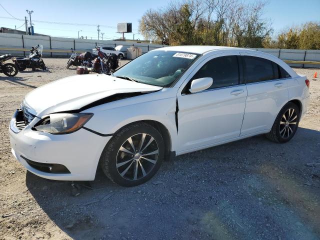 2013 Chrysler 200 Limited