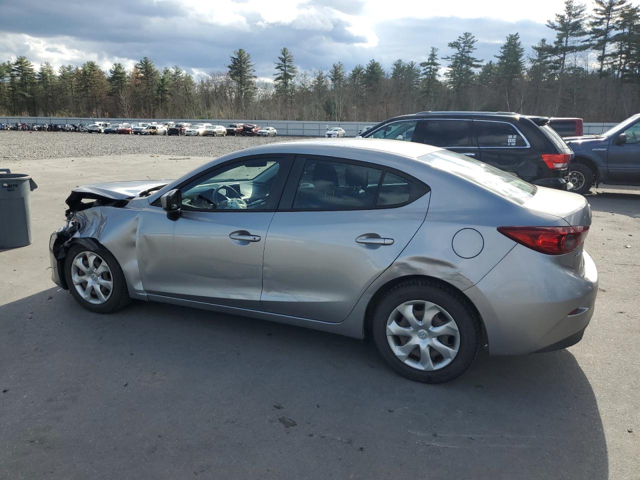 2015 Mazda 3 - Image 2