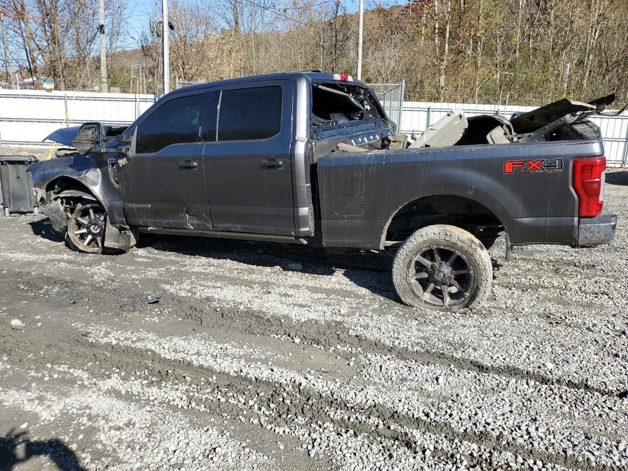 2018 Ford F250 - Image 2