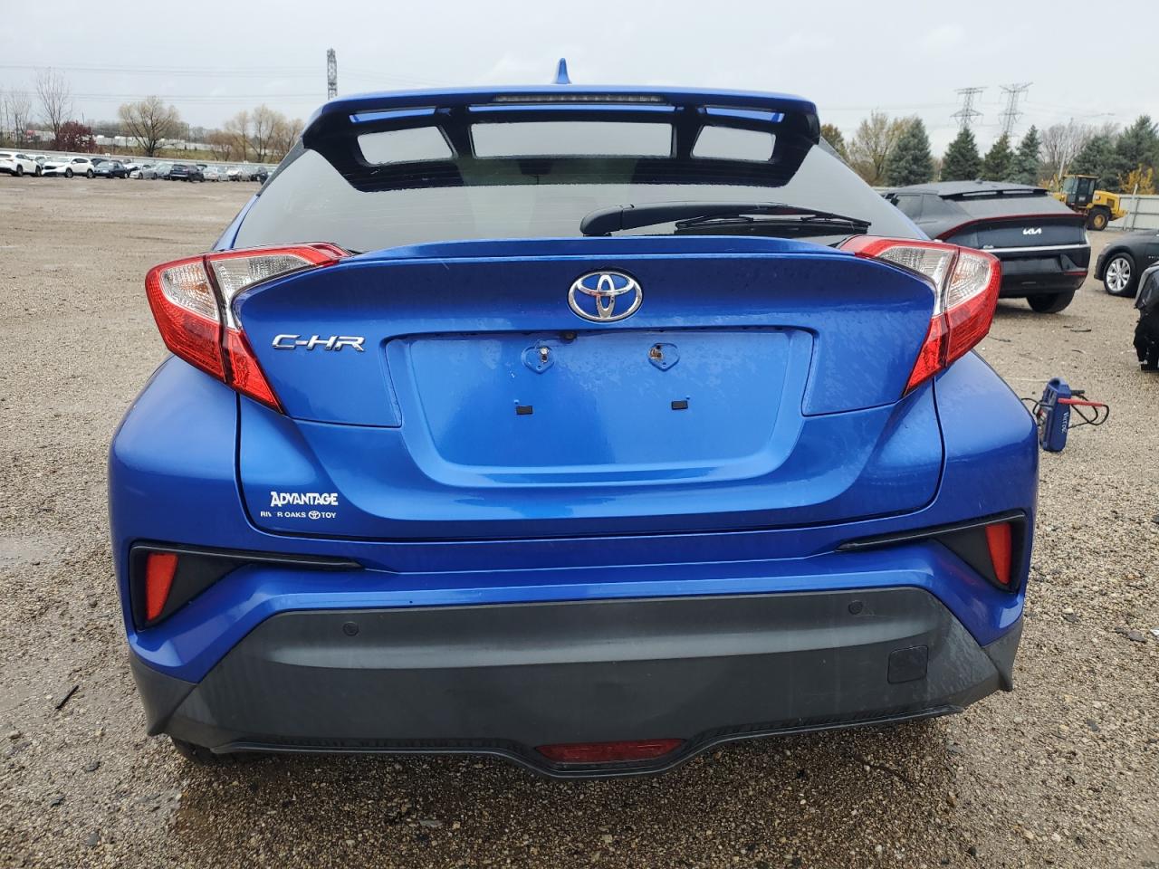 VIN JTNKHMBX4J1005888 2018 TOYOTA C-HR no.6