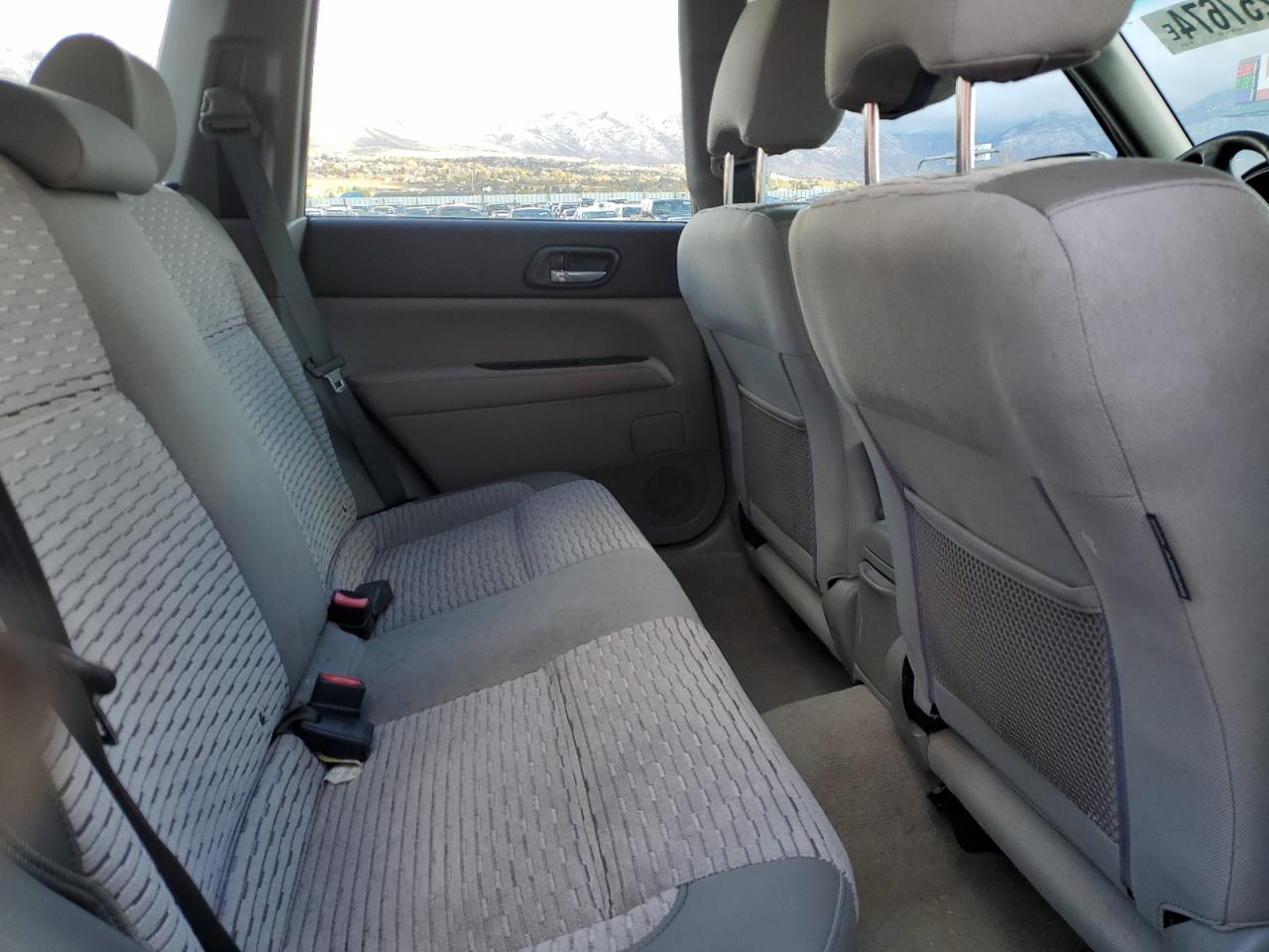 2004 Subaru Forester - Image 10