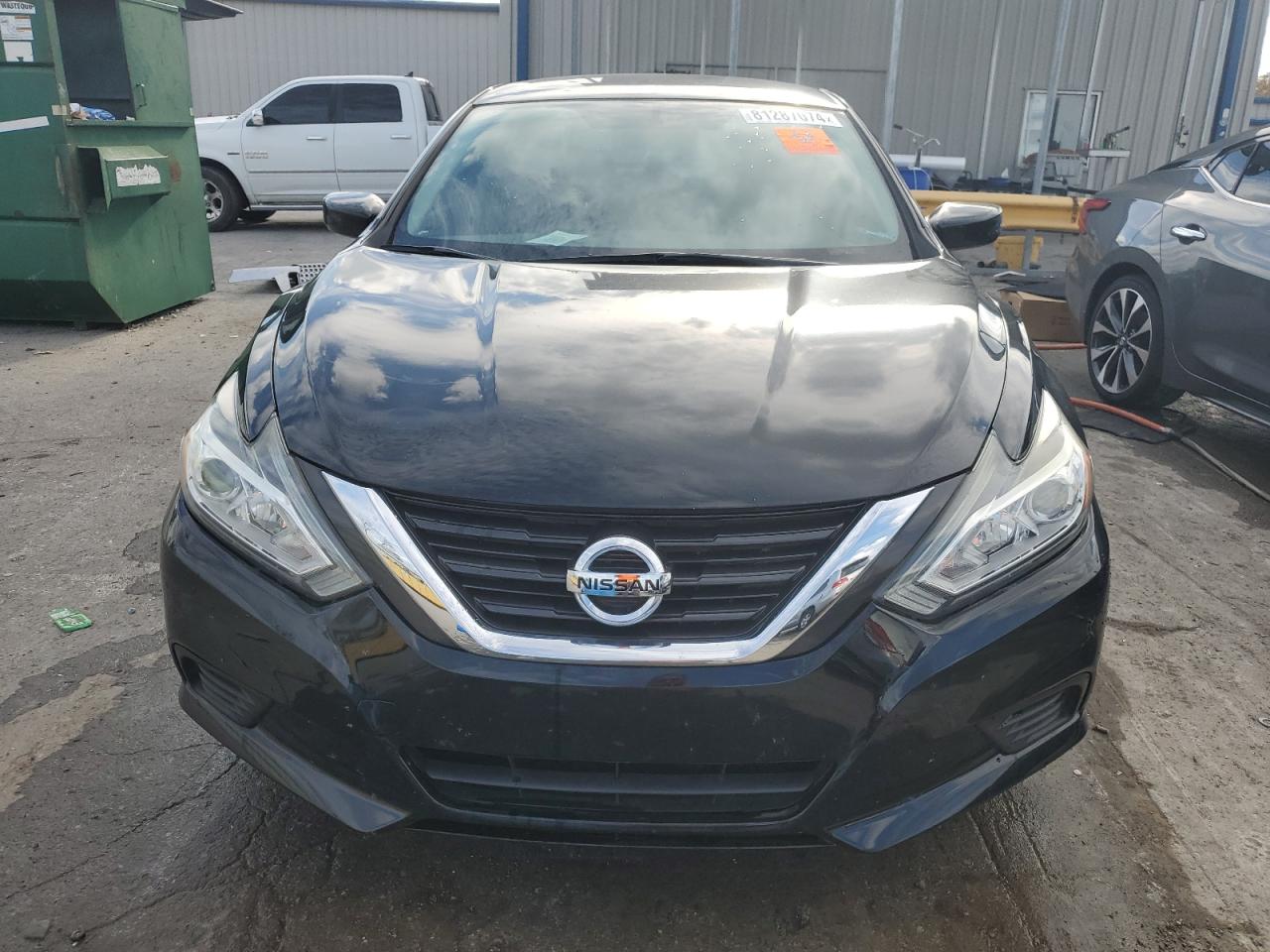 2017 Nissan Altima - Image 5
