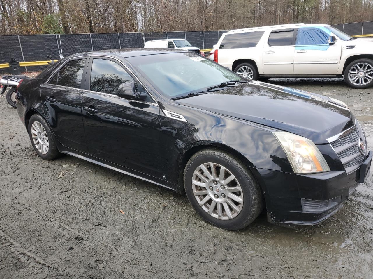 2010 Cadillac CTS - Image 4