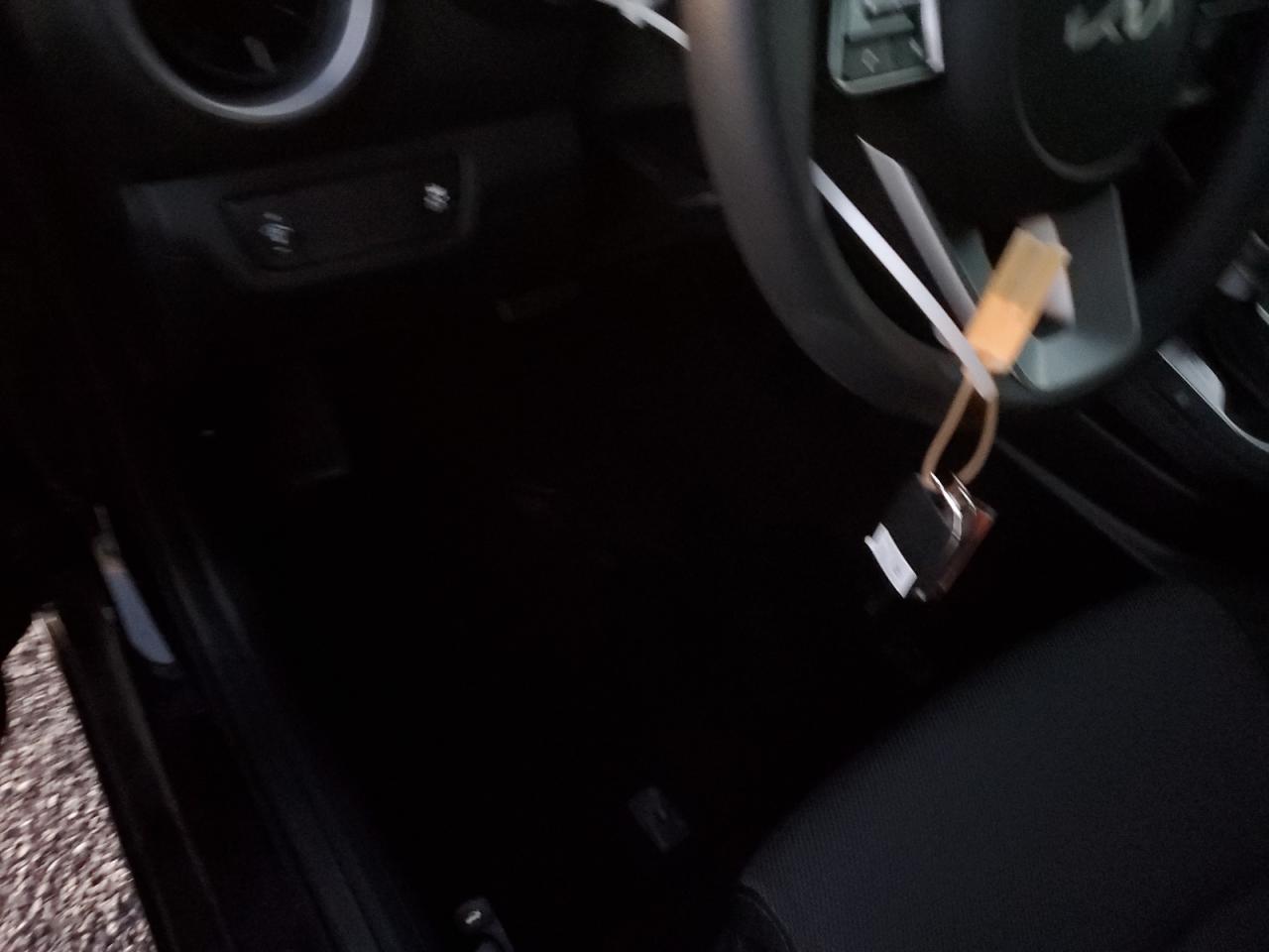2024 Kia Forte - Image 9