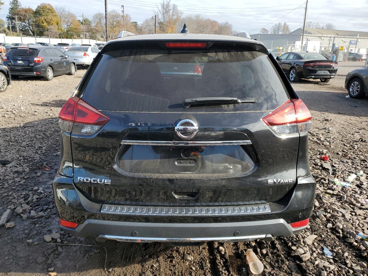2020 Nissan Rogue - Image 6