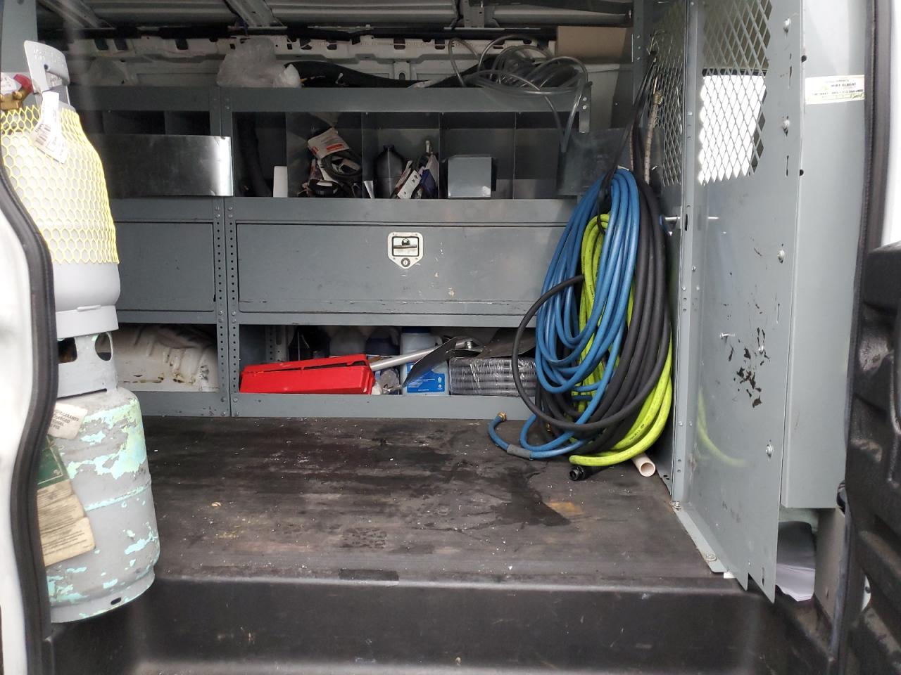 2018 Chevrolet Express G2500 VIN: 1GCWGAFG9J1165489 Lot: 82383924